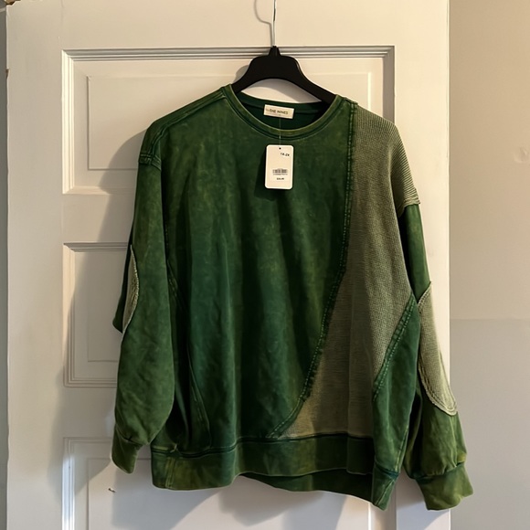 NWT Plus Size 1X/2X Green Mineral Wash Sweatshirt - Picture 4 of 9